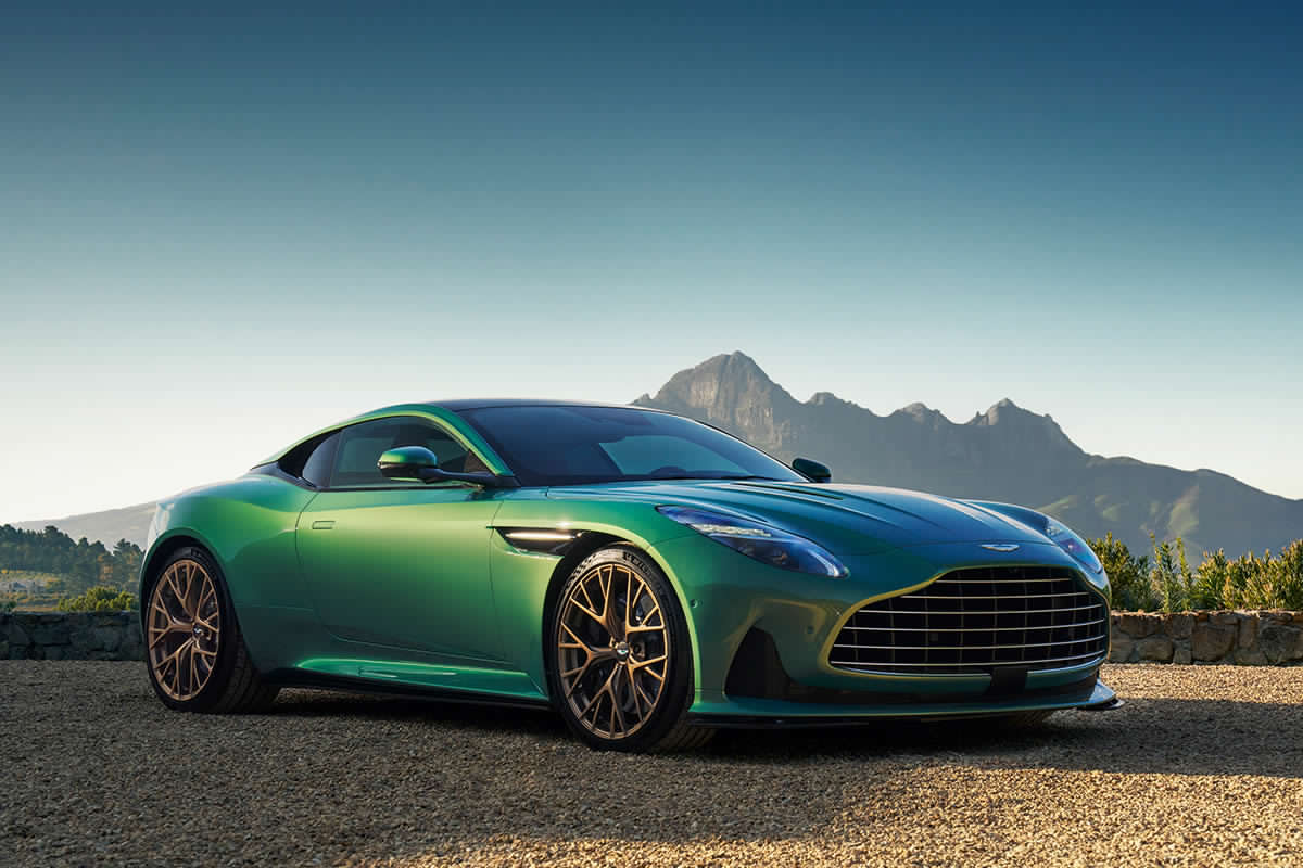 amf_astonmartin_db12_34front