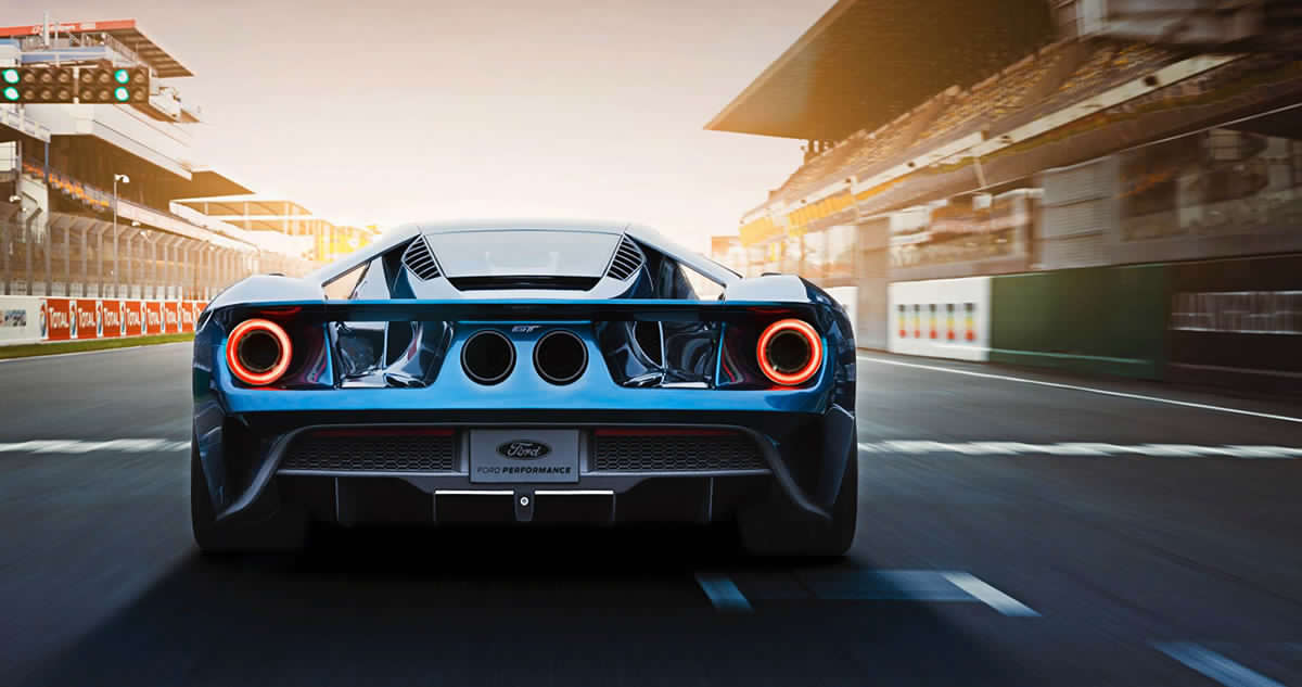 amf_fordgt_back