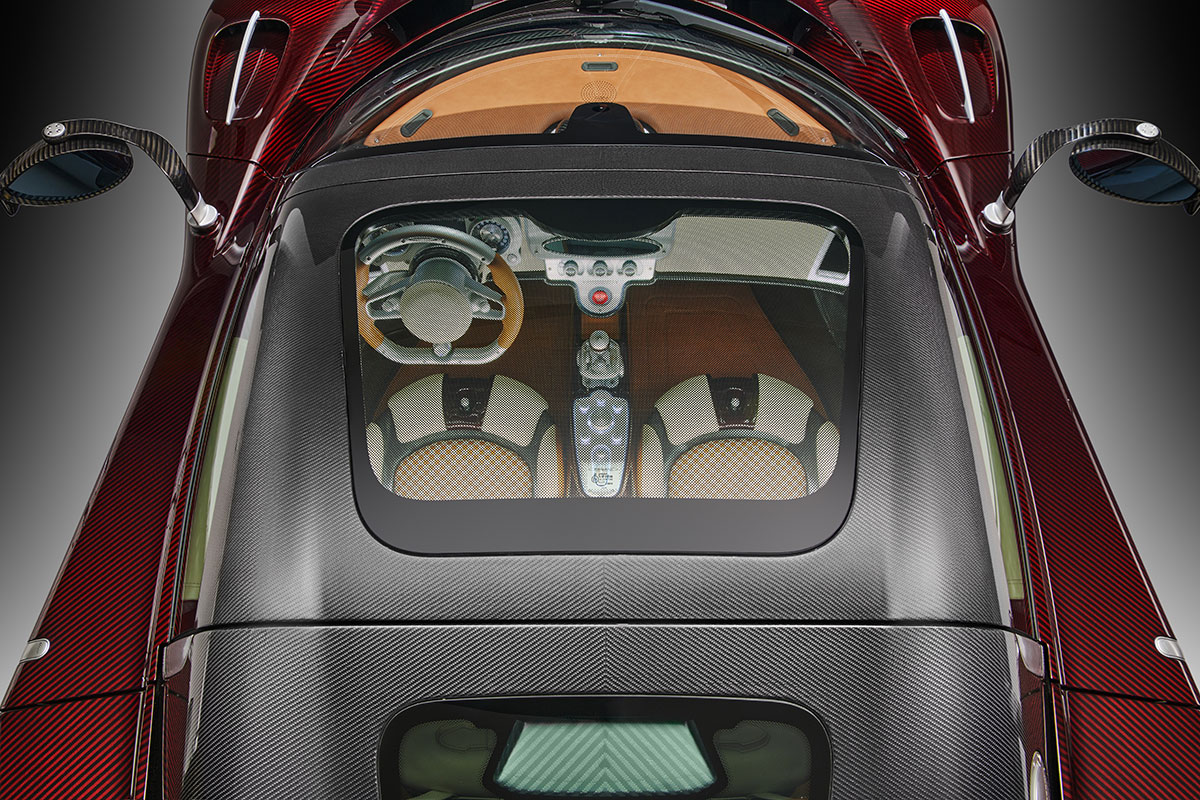 amf_pagani_utopia_roadster_top