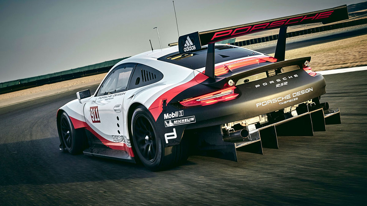 amf_porsche_911_rsr_back