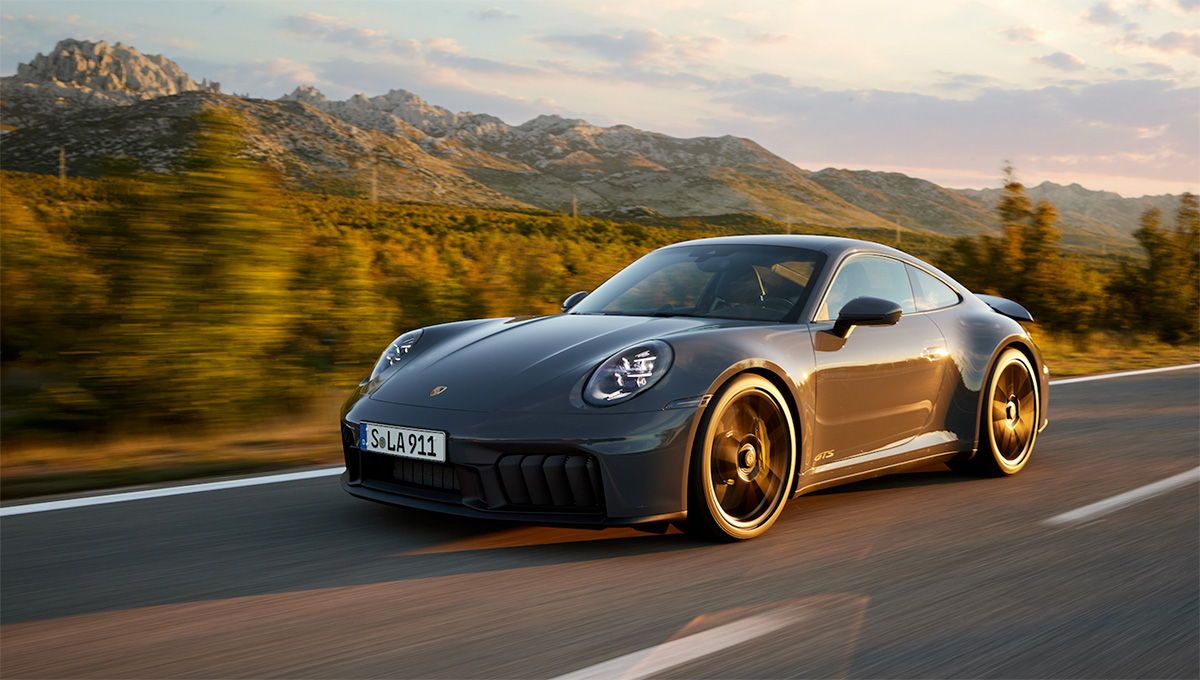 Porsche 911 Carrera GTS T-Hybrid