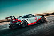 tn_amf001_porsche_911_rsr