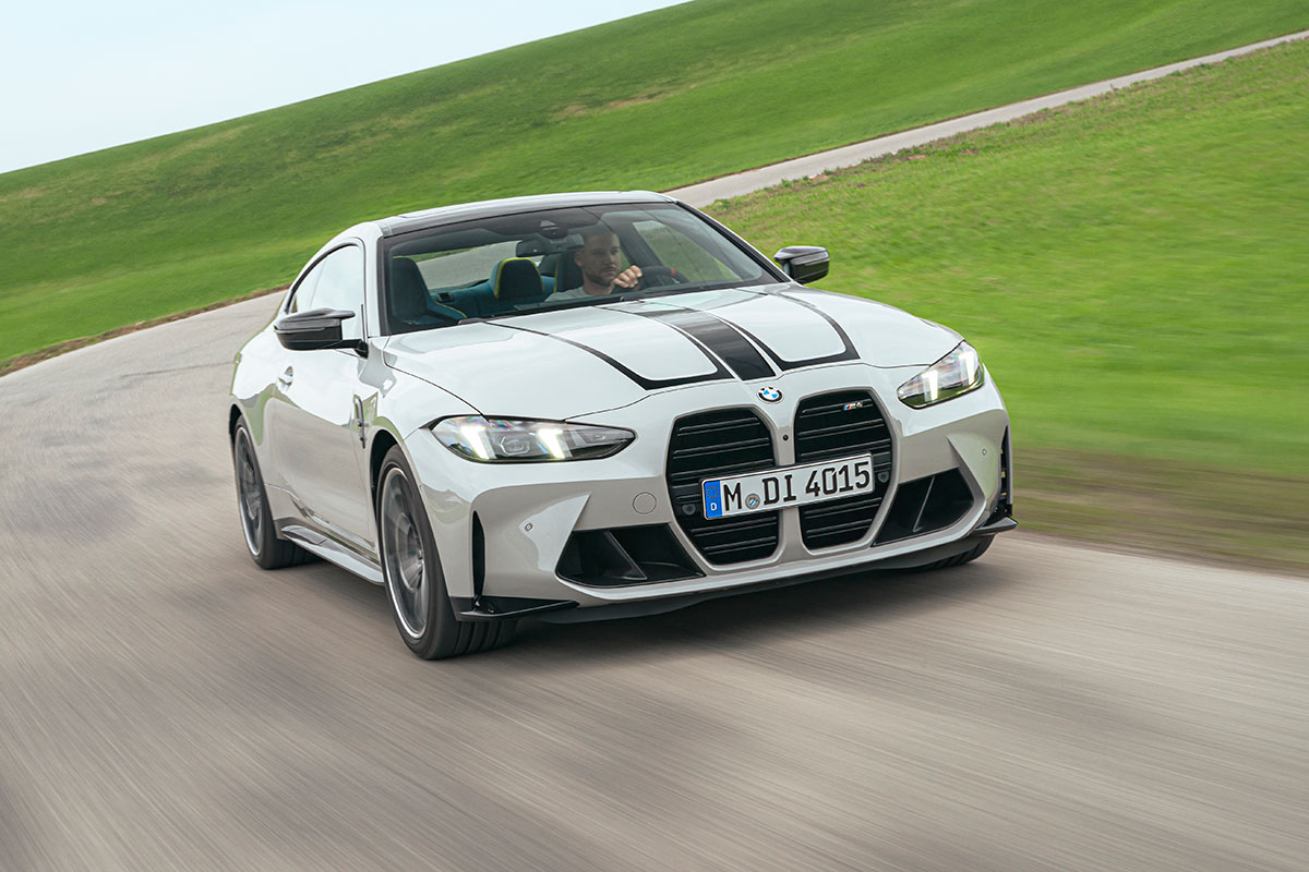 Nuova BMW M4 Coupé e Cabrio