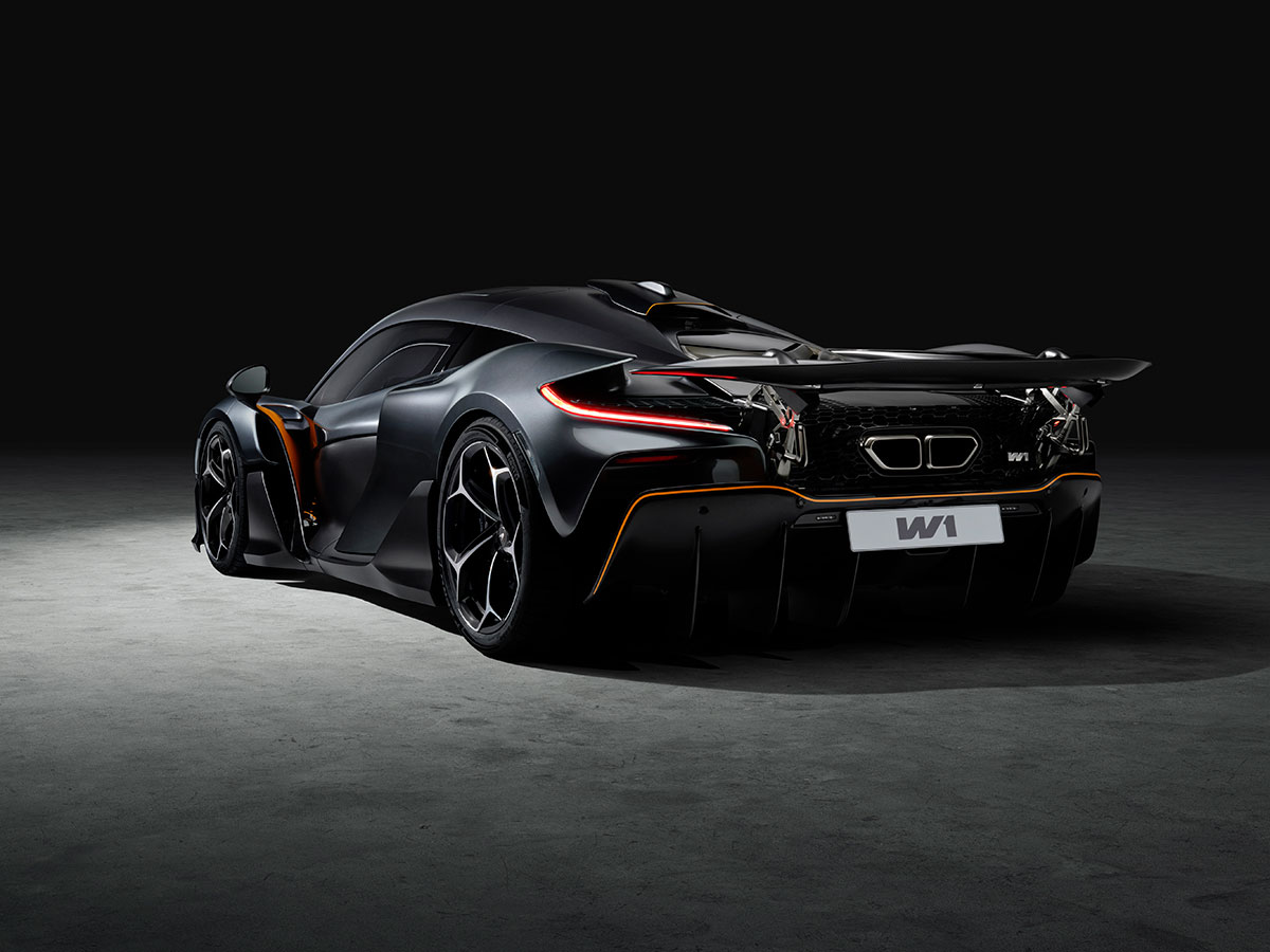amf_mclaren_w1_slider2c